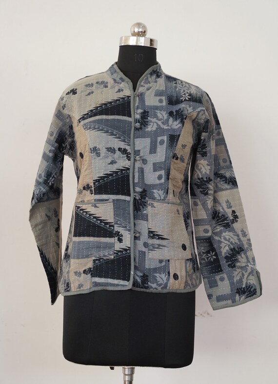Giacca trapuntata in cotone indiano fatta a mano: cappotto patchwork leggero - Italia