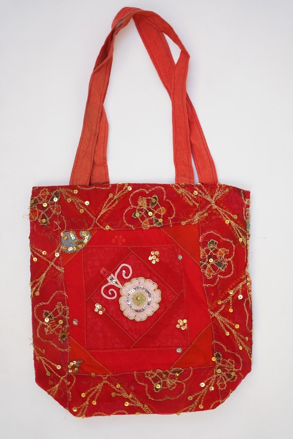 Amazon.com: GoldGiftIdeas Kachhi Potli Bags for Women, Potli Pouch,  Traditional Potli Bags for Gifting, Potli Bags for Return gift, Wedding  Party Favor Bags (Set of 4) : Clothing, Shoes & Jewelry