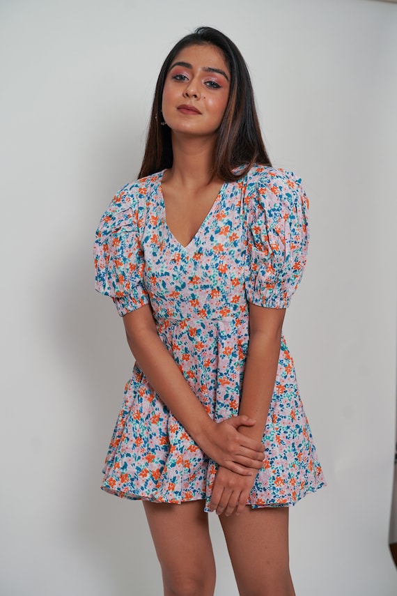 floral short dress for women party wear Summer Yellow Floral Print Short Dresses Women Vintage Puff Sleeve V Neck  Sexy Elegant A Line Pleated Dress Party Beach Vestidos