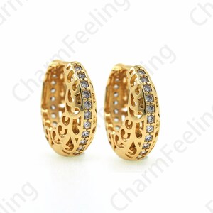 Filigraan oorbellen, micropaved CZ gouden oorbellen, 18K goud gevulde sierlijke oorbellen, eenvoudige hoepels oorbellen, een cadeau voor haar, 20x18x7.5mm