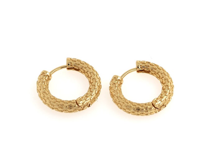 Gold Earrings, Twist Earrings, 18K Gold Filled Round Twist Earrings, Hollow Earrings, Earring Charm,20.5x21x4mm