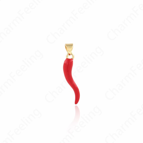 Peper ketting, 18K goud gevulde emaille peper hanger, emaille hanger, plant charme, peper charme, groente hanger 38x11x5mm