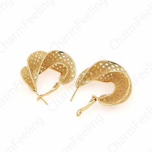 Dainty Rhinestone Earrings,Curved Earrings,Micropavé CZ Exquisite Earrings,18K Gold Filled Moon Earrings,Boho Earrings,41x32x14.5mm