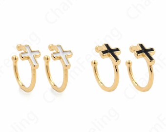 Boucles d'oreilles croix en émail rempli d'or 18 carats, boucles d'oreilles en laiton plaqué or, boucles d'oreilles religieuses, charme religieux, 12x11.3x5.4mm