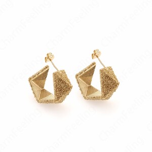 Square Earrings,Rectangular Earrings,Dainty Gold Earrings,Earring Charm,18K Gold Filled Eectangular Earrings, 25x21x9.5mm