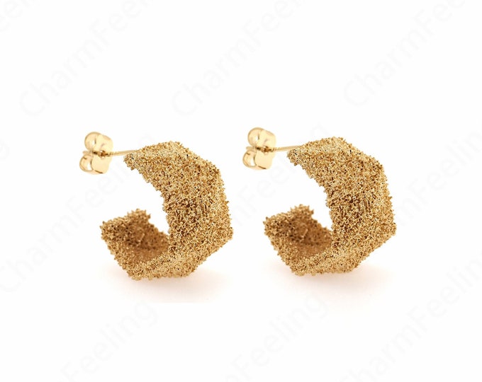 Rectangular Earrings,Dainty Gold Earrings,Earring Charm,Square Earrings,18K Gold Filled Eectangular Earrings, 20.5x20.5x14.5mm