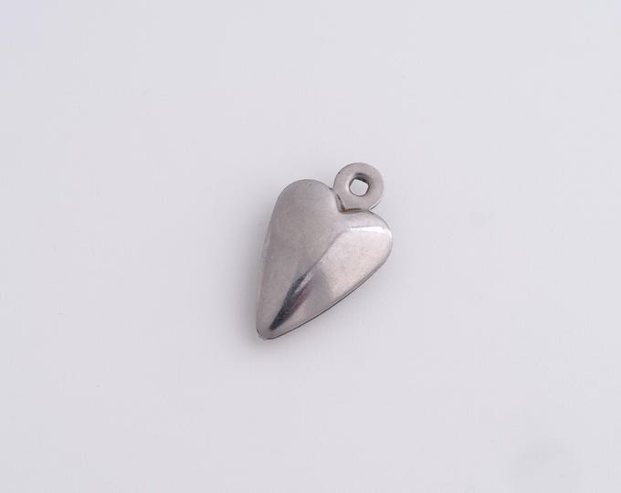 20pcs Stainless Steel Heart Charm,Heart Pendant, Heart Charm,Heart Necklace,DIY Jewelry Accessories 18x10.7x4.3mm