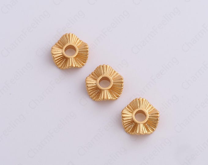 5 pcs Gold Flower Spacer Beads, 18K Gold Filled Flat Beads,Dainty Flower Bracelet Necklace Spacer Beads, DIY Jewelry Supplies,9.8x3mm