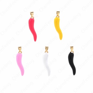 Emaljhänge, Pepparhalsband, 18K guldfyllt emaljhänge med peppar, Chiliberlock, Pepparberlock, Emaljstjärnehalsband, 34,5x6x4,7 mm