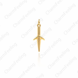 Small Dagger Pendant, Dagger Necklace, Knife Charm,Outdoor survival charm, DIY Jewelry Making Accessories 25.8x9.3x2.2mm 1pcs