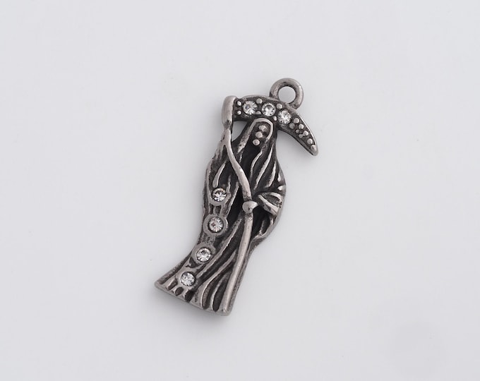 Retro Death Pendant,Retro Death Necklace,Stainless Steel Death Charm,DIY Jewelry Supplies 34.8x14.8x3.8mm
