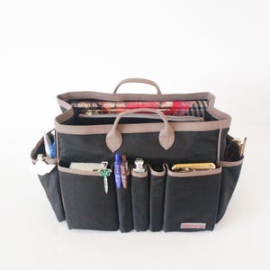 Premium Bag Insert Organizer für jede Handtasche - Leicht und robust, 12-13 Fächer, XXL / Medium Sizes