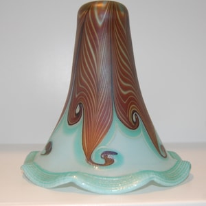Vintage - Art Glass Hooked Feather - Lamp Shade