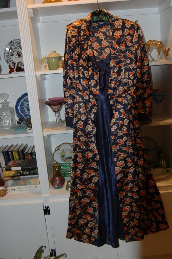 Vintage - Natori - Midnight Blue And Floral Chemis