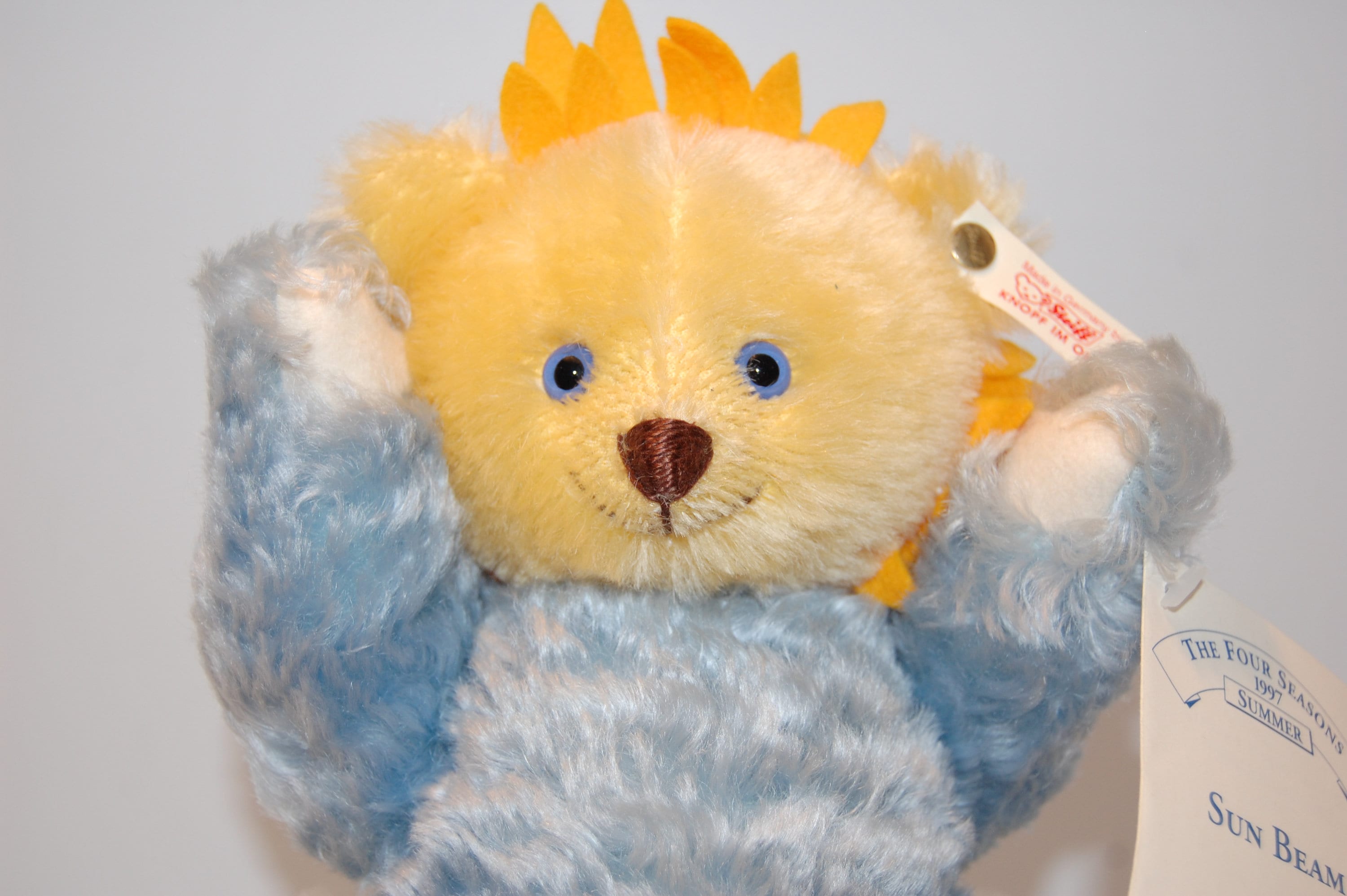 Steiff - Limited Edition Four Seasons 