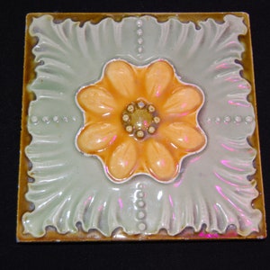 Antique - Majolica - Flower - Relief Tile
