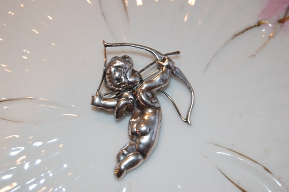 Vintage - Unmarked Sterling Silver - Cupid Pin - image 1