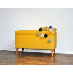 Yellow trunk, bench with custom-made container Rossi Furniture, seat, upholstered chest