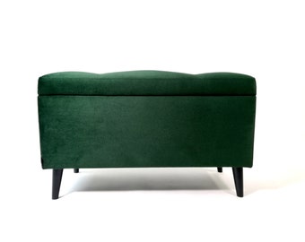 Banco estilo Toscana, cômoda estofada, prancheta. Feito à mão pela Rossi Furniture.