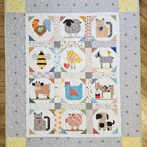 Trapunta per neonati fatta a mano con animali della fattoria: in cotone personalizzabile (101x127 cm)