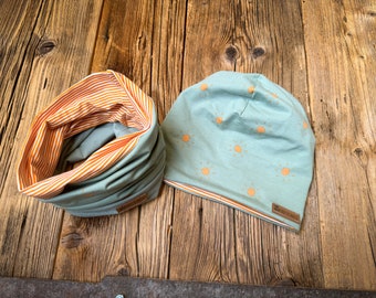 Set of beanie and loop in mint and yellow with sun hat and scarf for boys and girls