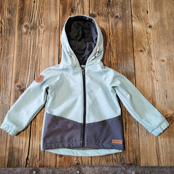 Softshelljacke 'Reflektor' hellmint mit reflektierendem Muster Regenjacke Jungen Mädchen Unisex