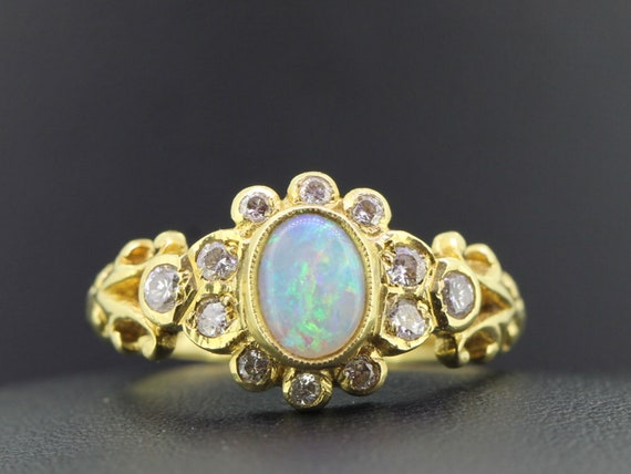 Alluring  Opal and Diamond 18 carat Gold Cluster … - image 1