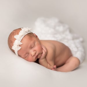 Baby photography posing fabric, Newborn backdrop photo prop AMY image 4