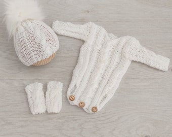 White Newborn Cable Knitted Romper and Pom Pom Hat Set for Photography, Knit Outfit Newborn Photo Props Accessories,