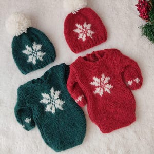 Newborn Christmas Outfit – Red or Green Knit Bodysuit with Snowflake Design & Hat | Handmade Holiday Photo Prop