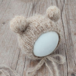 Knitted Newborn Bonnet with Pom Poms – Soft Baby Photo Prop Hat – Alpaca Blend – Handmade Unisex Bonnet for Photography