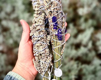 Incense bundle | Sahumo | made from pesticide-free lavender, harvested and produced in Leipzig.