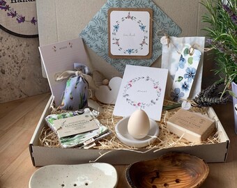 Premium Gift Box Luxury III: Pure relaxation. Your handcrafted pampering set from Minoa Handmade