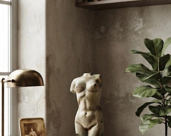 Vintage Style Female Torso Sculpture – Classical Body Statue, Desk Ornament (26cm)