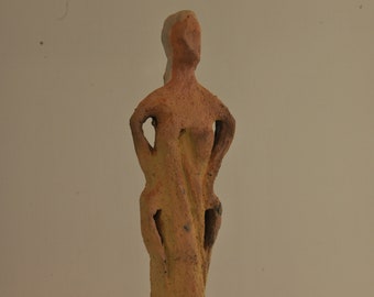 Lady in Raku