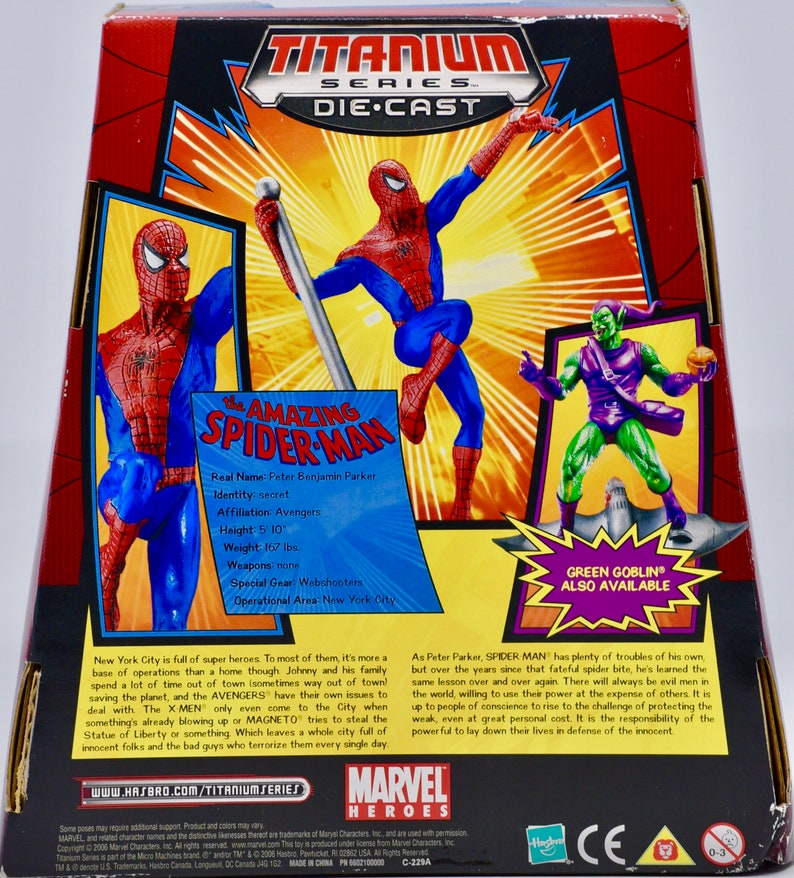 Titanium Series Display Case Included Rare Hasbro Galoob Micro Machine 2006 Collectible Spider-Man Full Color Die Cast Figure