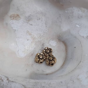 50x metal bead spacer flower approx. 6 x 4 mm flowers gold