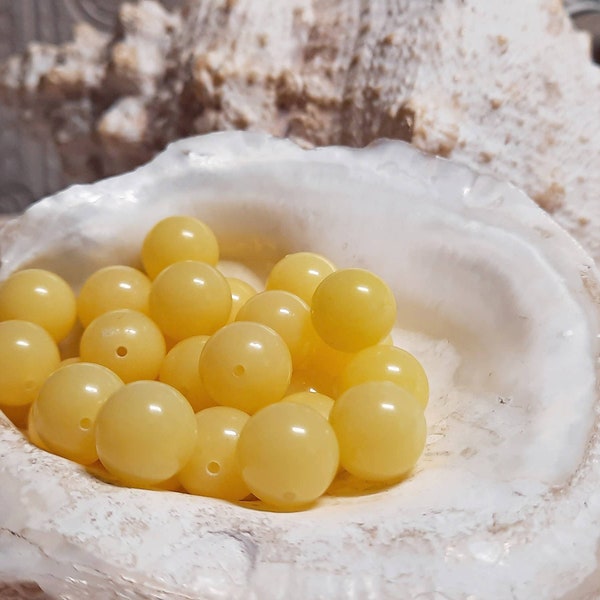 32x yellow jade balls beads 10 mm drilled