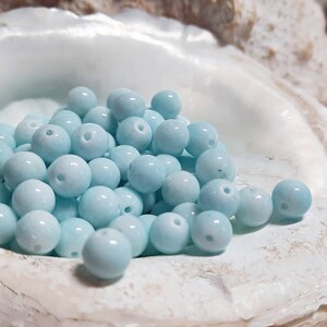 96x jade ball beads 8 mm drilled light blue