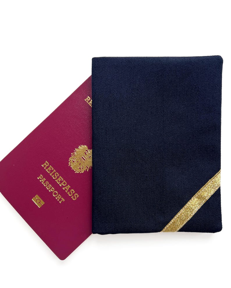 Passport cover flight attendant Lufthansa FB LH passport cover Lufthansa image 2