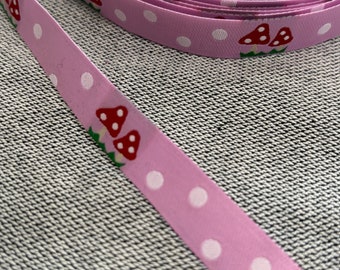 5 m woven ribbon from Farbenmix - pink toadstool