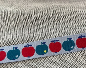5 m woven ribbon from Farbenmix - by Graziela apple with heart blue