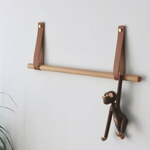 anaan 'Bridge' hangende kledingroede met leren band, houten kledingrek, wandkapstok, handdoekhouder, ophangrail, 60 cm afbeelding 5