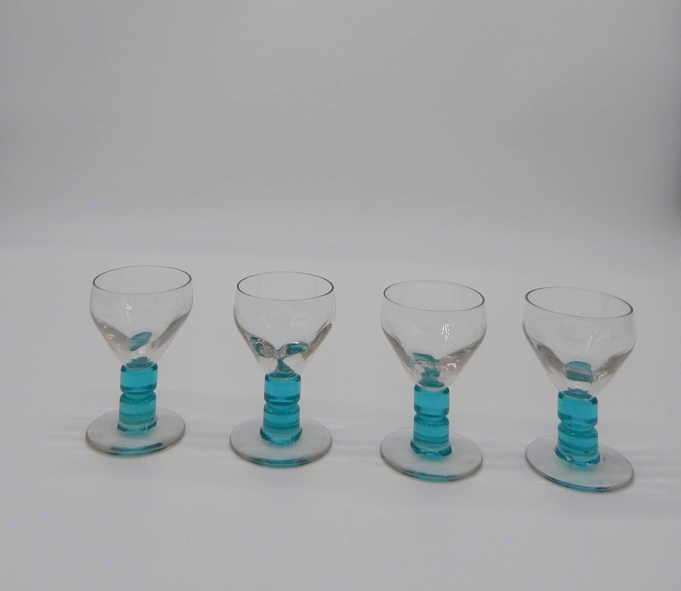 4 Verres à Pied Bleu