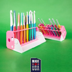 Crochet Hook Case/Stand Organizer - Personalized Storage 16 Hook Display Capacity