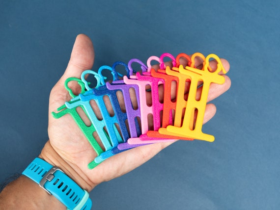 10 Small Bobbins Personalized Colors - 3.3 inches overall length, 2 inches length for yarn winding with flexible durable stitch marker