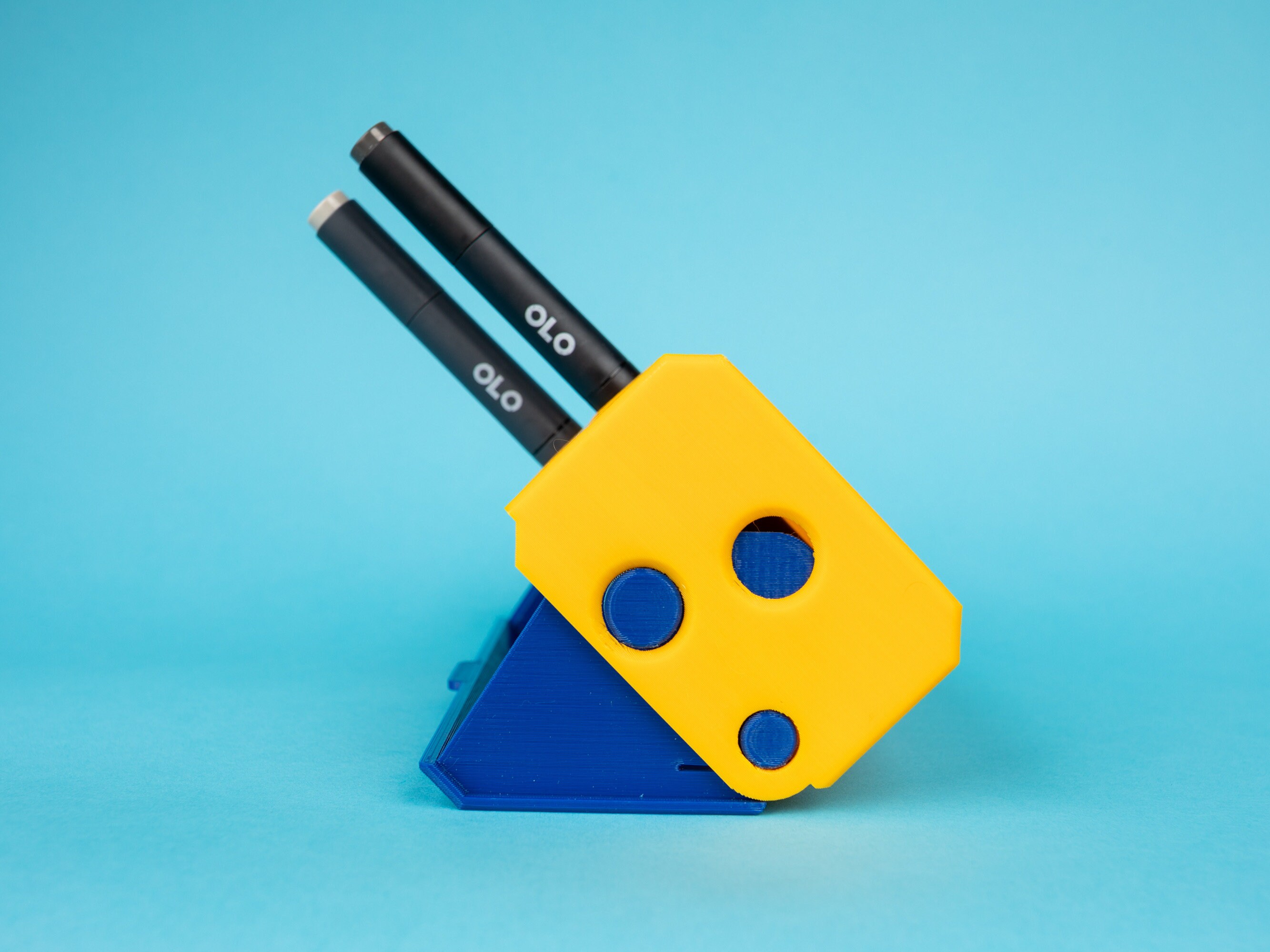 Marker Case/stand for OLO, COPIC Sketch, Crayola Broad Line or Similar ...