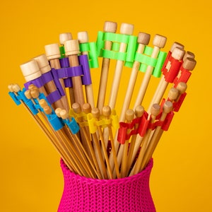 Knitting Needle Clips // Colorful Needle Holders, Needle Organizers