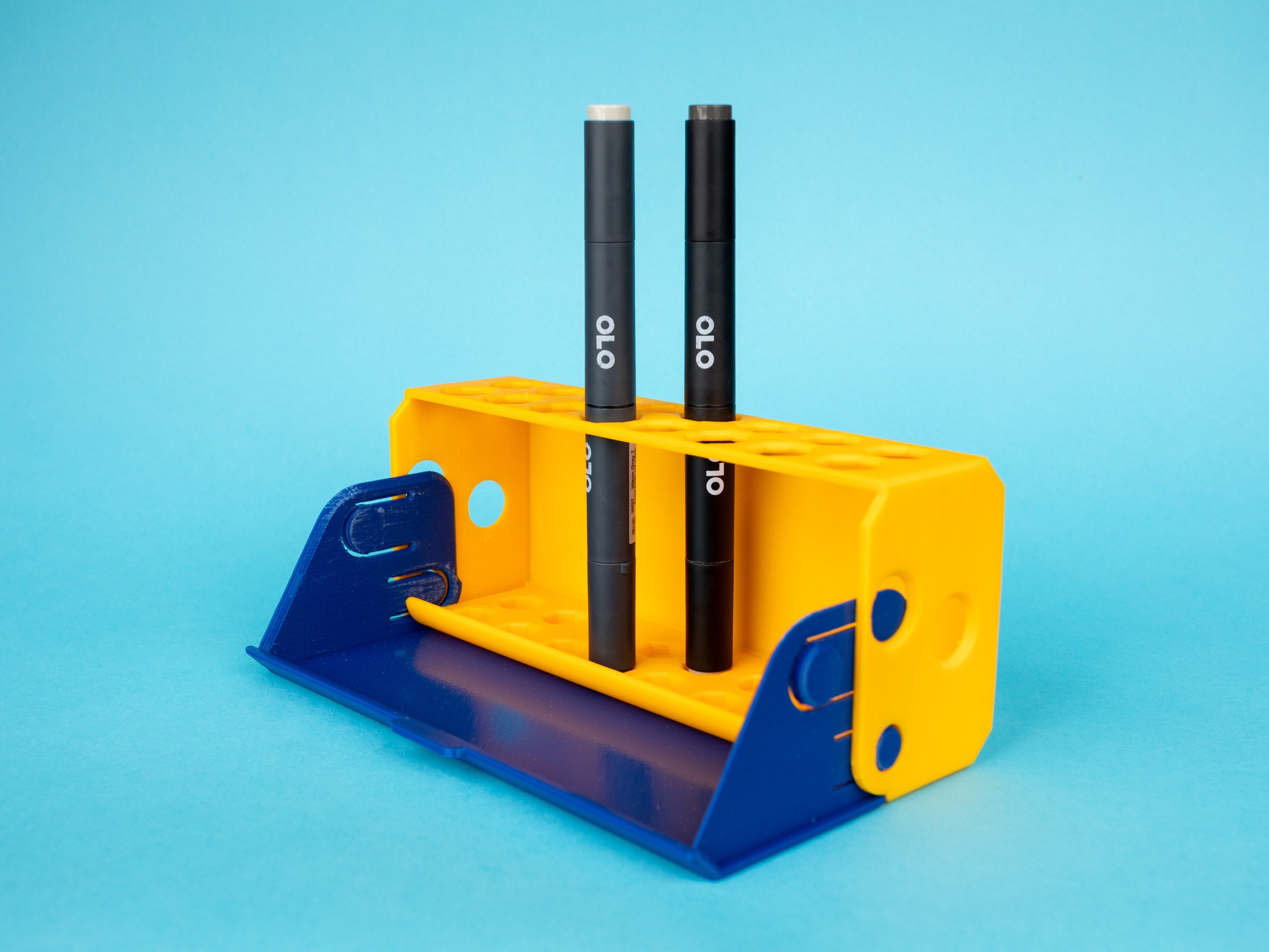 Marker Case/stand for OLO, COPIC Sketch, Crayola Broad Line or Similar ...