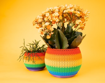 Rainbow Knit Planter Personalized Colors • 4.5 inch